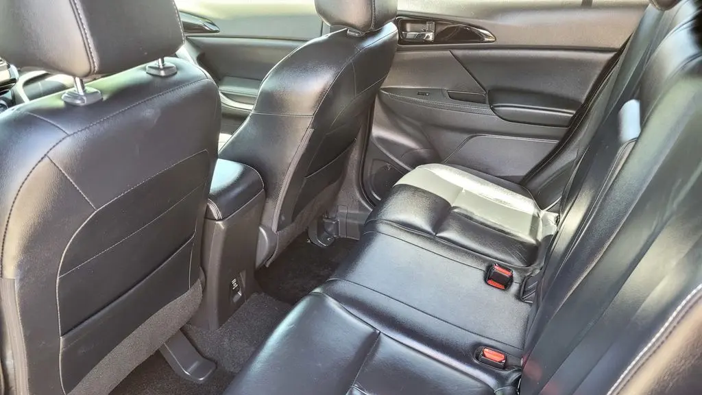 2023 Mitsubishi Eclipse Cross SE