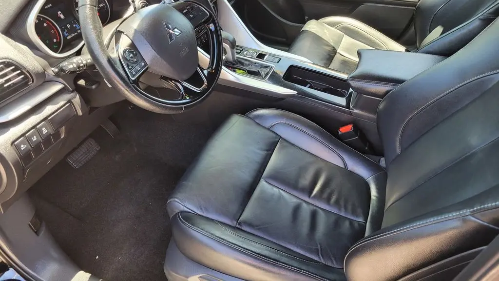 2023 Mitsubishi Eclipse Cross SE