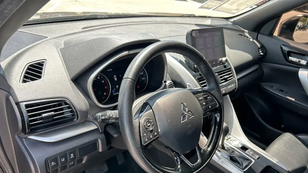 2024 Mitsubishi Eclipse Cross SE