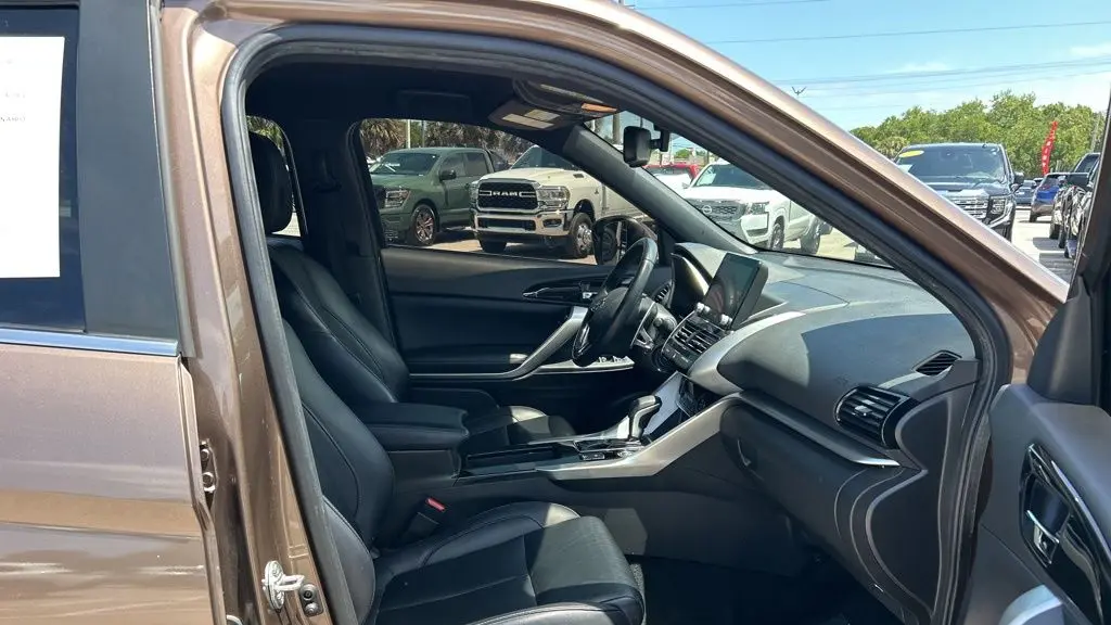 2024 Mitsubishi Eclipse Cross SE