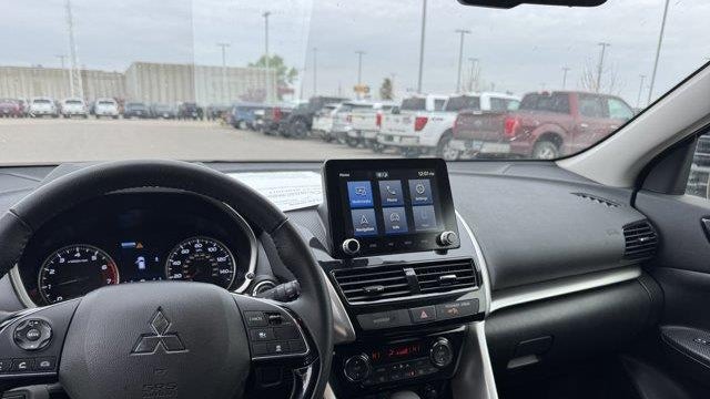 2025 Mitsubishi Eclipse Cross SE