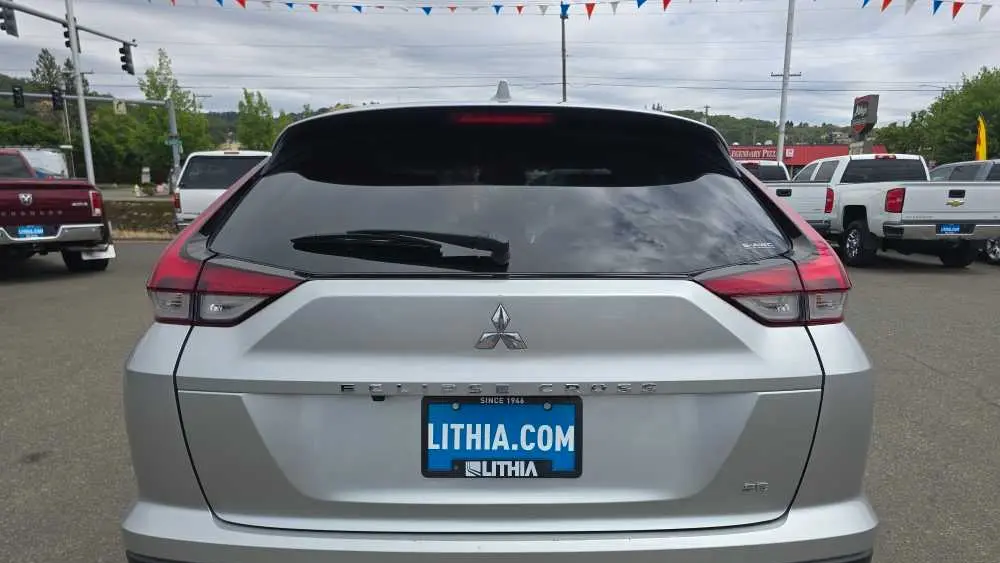 2025 Mitsubishi Eclipse Cross SE