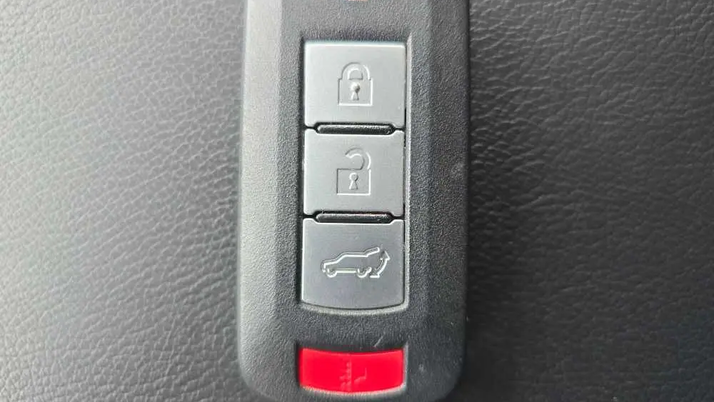2025 Mitsubishi Eclipse Cross SE