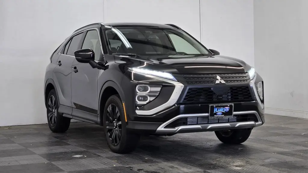 2026 Mitsubishi Eclipse Cross SE