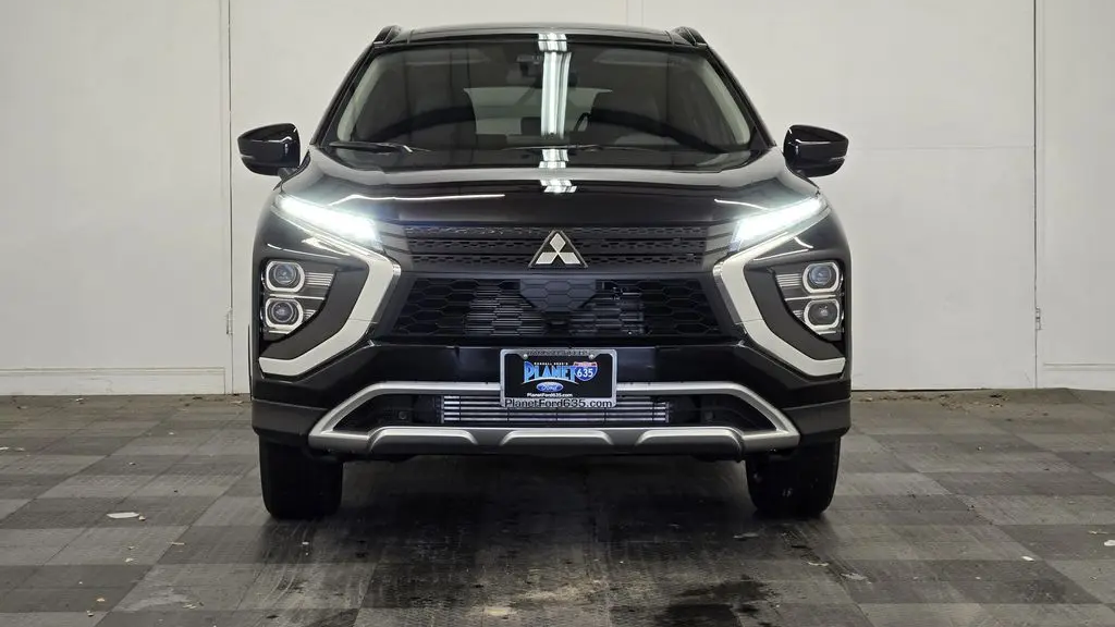 2026 Mitsubishi Eclipse Cross SE