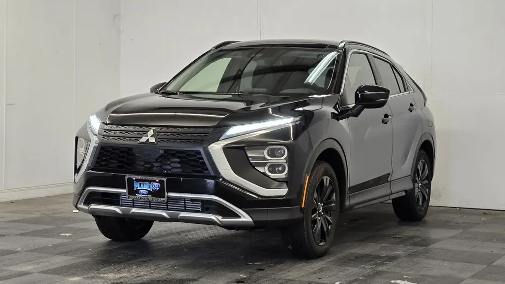 2026 Mitsubishi Eclipse Cross SE