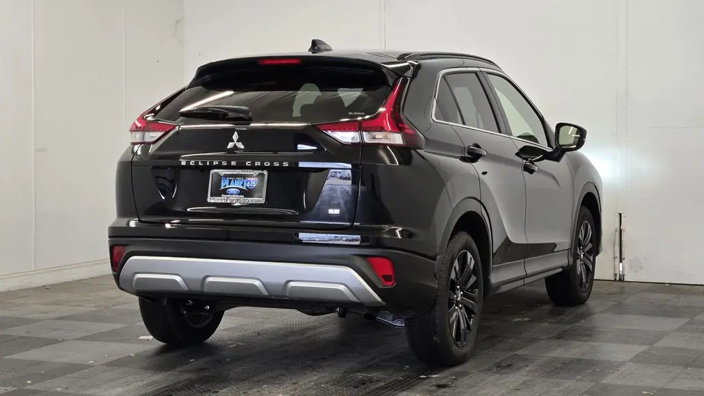 2026 Mitsubishi Eclipse Cross SE