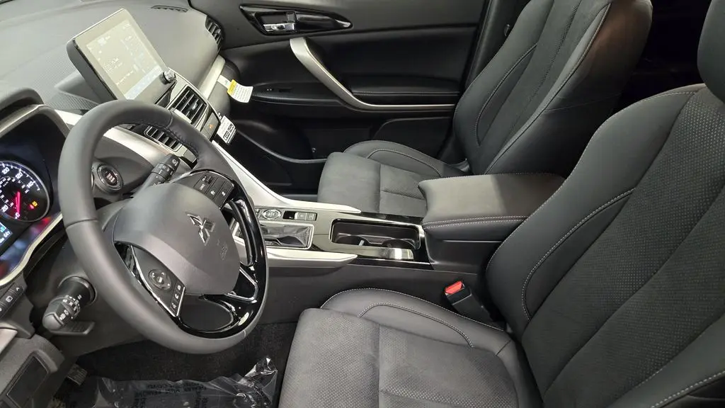 2026 Mitsubishi Eclipse Cross SE