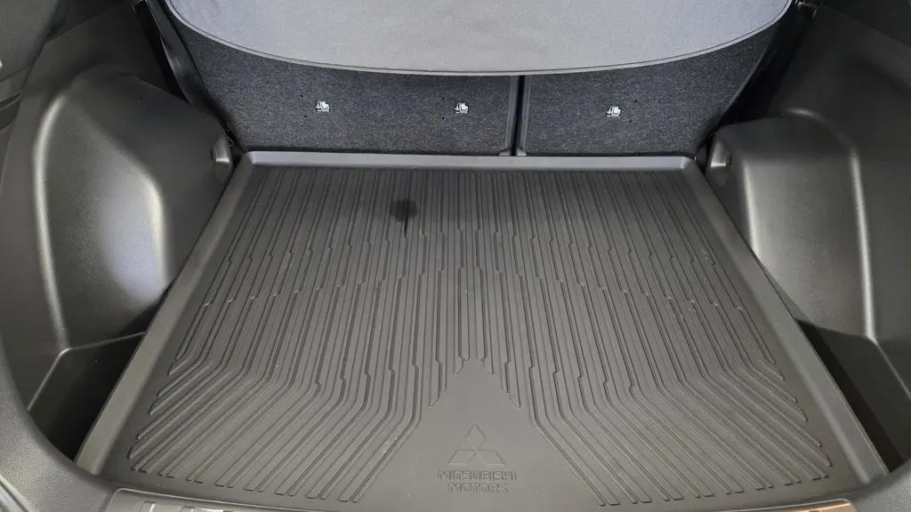 2026 Mitsubishi Eclipse Cross SE