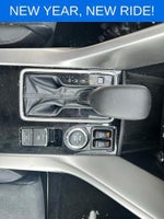 2024 Eclipse Cross Thumbnail 27