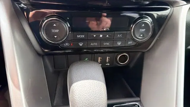 2025 Mitsubishi Eclipse Cross SE