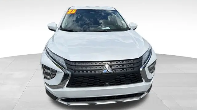 2025 Mitsubishi Eclipse Cross SE