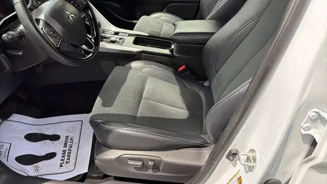 2025 Mitsubishi Eclipse Cross SE