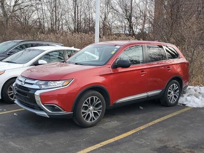 2017 Mitsubishi Outlander AWD ES 4DR SUV