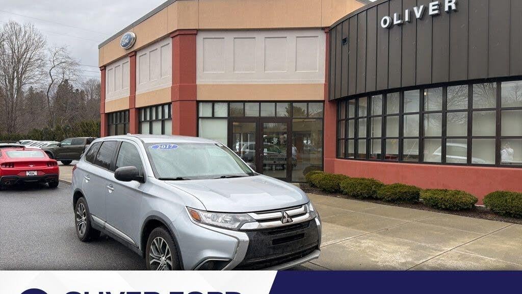 Preowned 2017 Mitsubishi Outlander ES for Sale