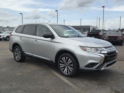 Photo of a 2019 Mitsubishi Outlander AWD LE 4DR SUV for sale