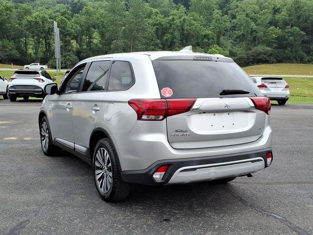2020 Mitsubishi Outlander - $16,883