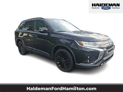 Photo of a 2020 Mitsubishi Outlander AWD SE 4DR SUV for sale