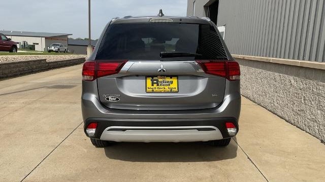 2020 Mitsubishi Outlander SE