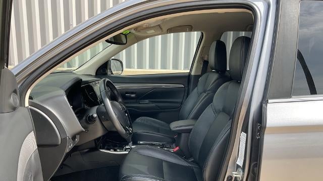 2020 Mitsubishi Outlander SE