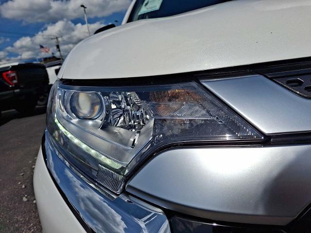 2020 Mitsubishi Outlander - $13,588
