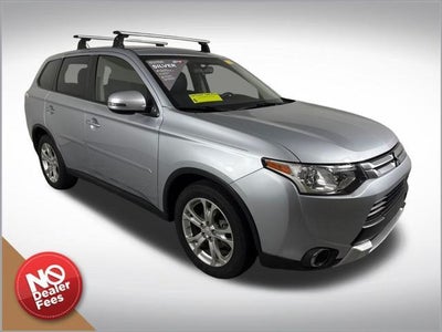 Photo of a 2015 Mitsubishi Outlander AWD SE 4DR SUV for sale