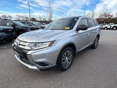 2018 Mitsubishi Outlander AWD SE 4DR SUV