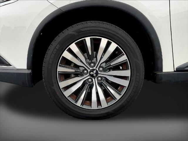 2020 Mitsubishi Outlander - $12,499