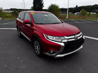 2016 Mitsubishi Outlander AWD SE 4DR SUV