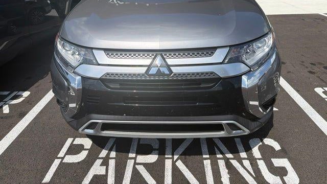 2020 Mitsubishi Outlander SE