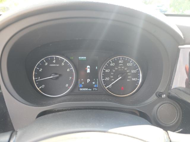 2020 Mitsubishi Outlander - $15,400