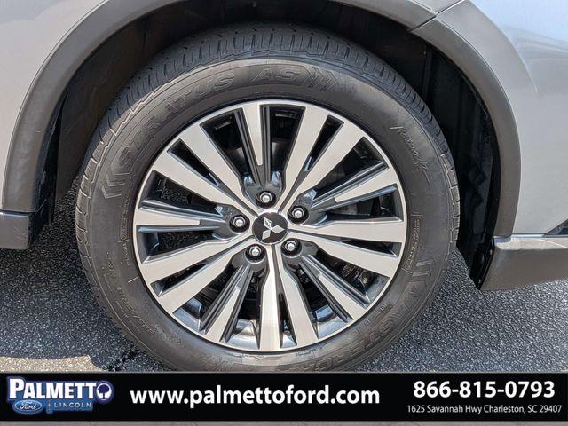 2020 Mitsubishi Outlander - $15,427