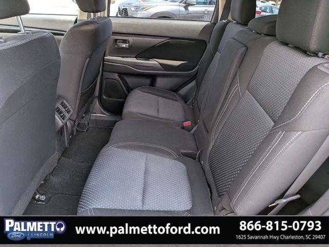 2020 Mitsubishi Outlander - $15,427