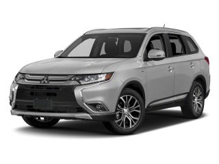 2018 Mitsubishi Outlander with Diamond White Pearl Exterior