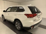 2019 Outlander Thumbnail 4