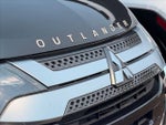 2020 Outlander Thumbnail 16