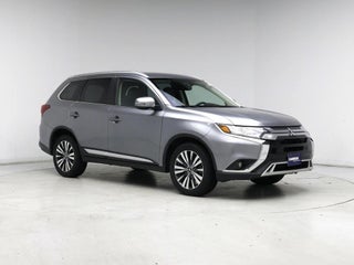 2020 Mitsubishi Outlander with Mercury Gray Metallic Exterior