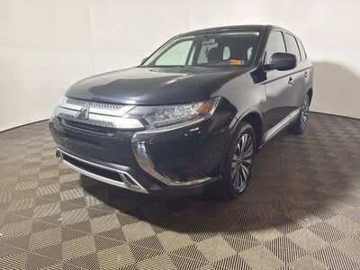 Photo of a 2019 Mitsubishi Outlander AWD LE 4DR SUV for sale
