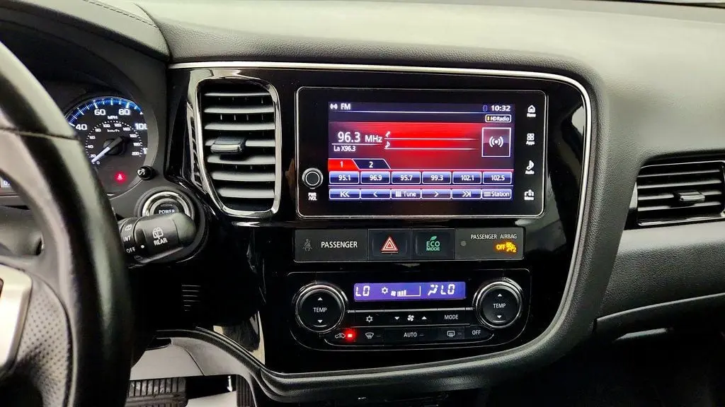 2018 Mitsubishi Outlander - $13,995
