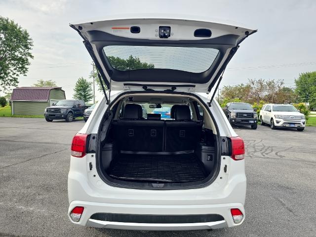 2018 Mitsubishi Outlander - $17,895