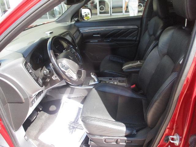 2020 Mitsubishi Outlander - $9,994