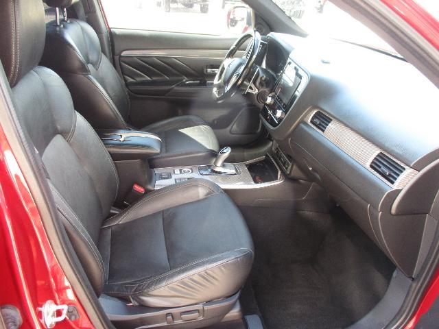 2020 Mitsubishi Outlander - $9,994