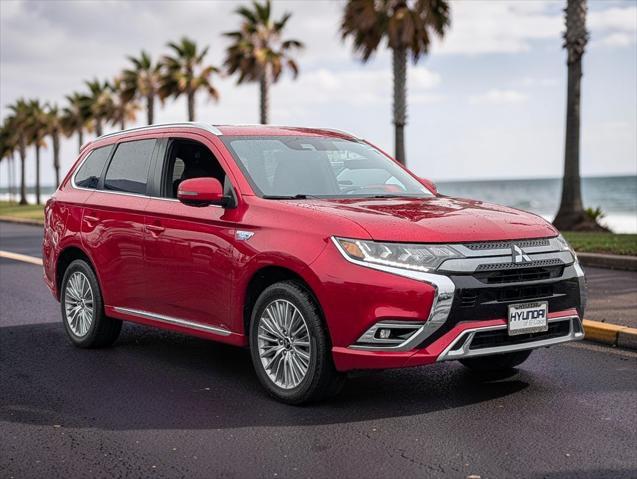 2021 Mitsubishi Outlander - $22,998