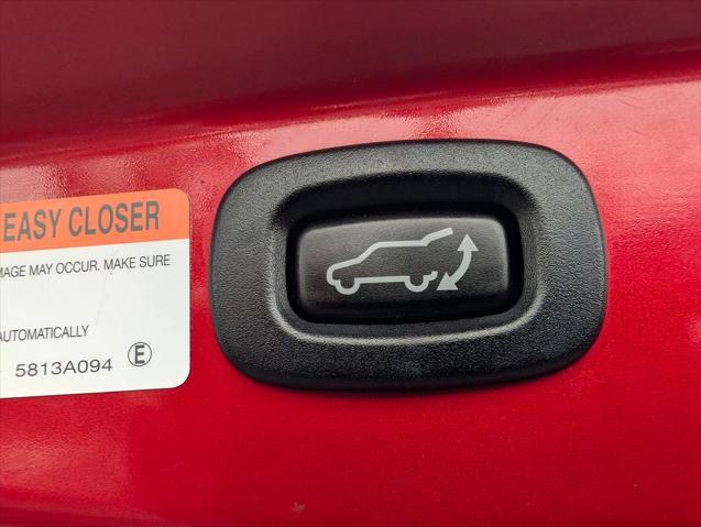 2021 Mitsubishi Outlander - $22,998
