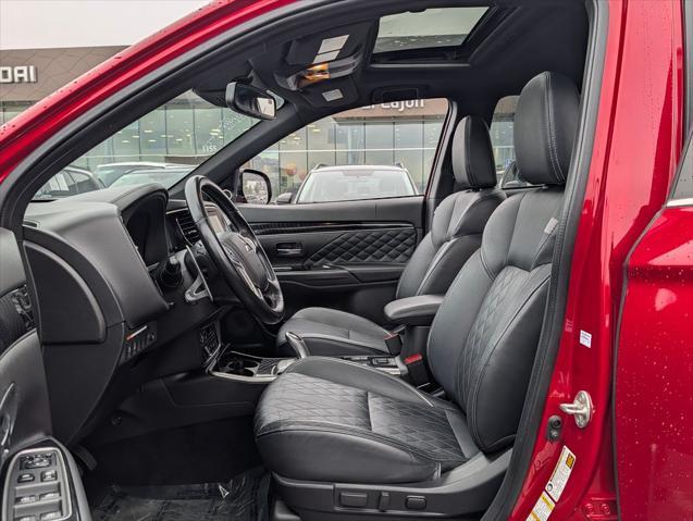 2021 Mitsubishi Outlander - $22,998