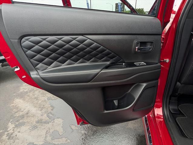 2021 Mitsubishi Outlander - $22,998