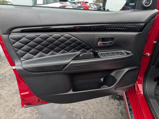 2021 Mitsubishi Outlander - $22,998