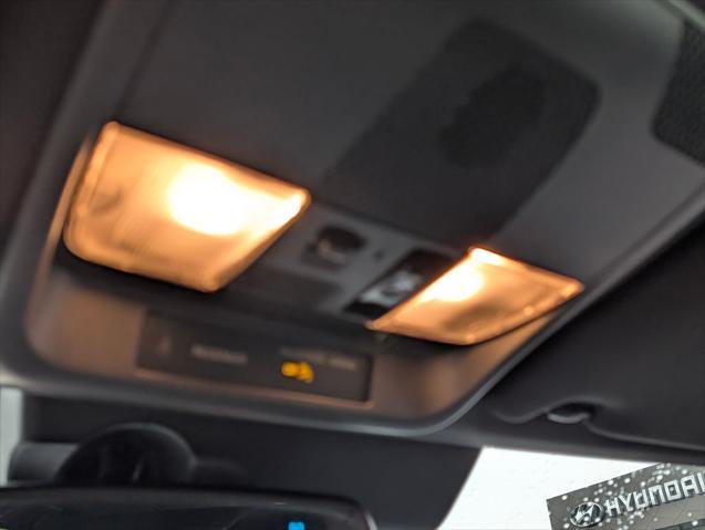 2021 Mitsubishi Outlander - $22,998