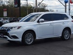 2022 Outlander PHEV Thumbnail 1