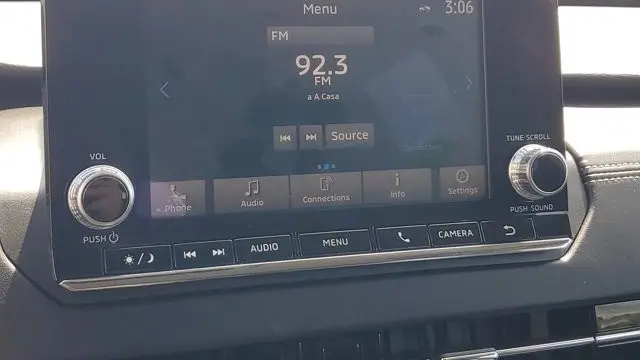 2023 Mitsubishi Outlander ES